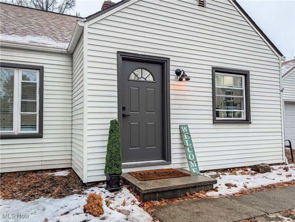 Photo of 1872 Pickle Road, Akron, OH 44312 (MLS # 5176346)