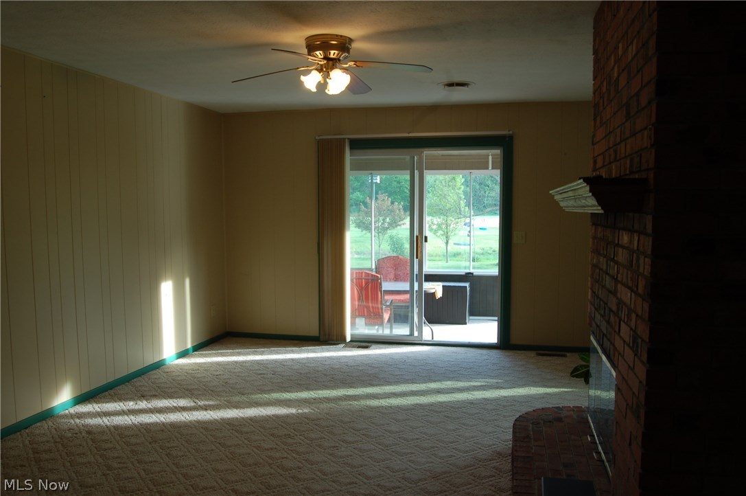 Aurora Shores - Residential