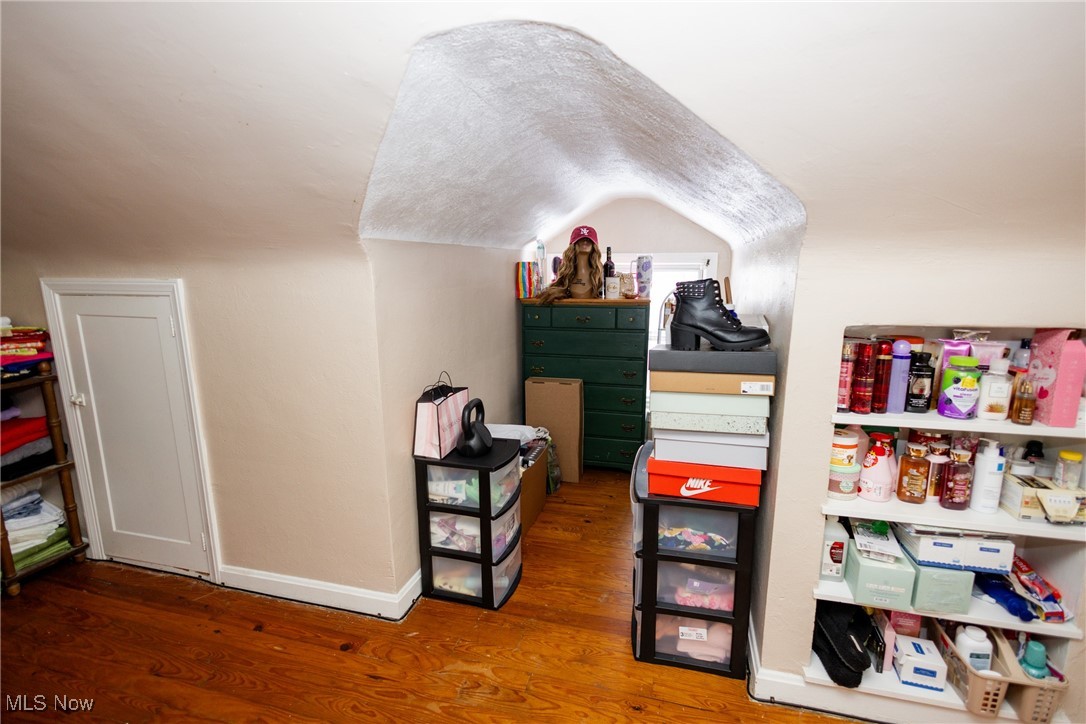 Bungalow 04 - Residential