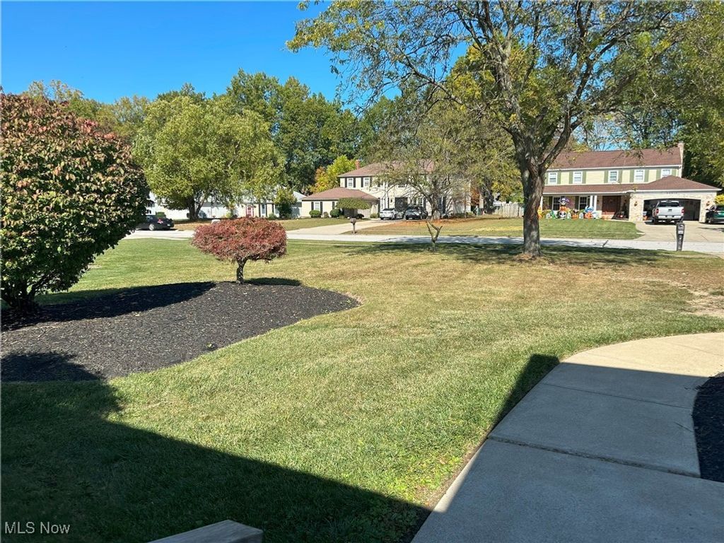 Photo of 25615 Hidden Acres Drive, Westlake, OH 44145 (MLS # 5164287)
