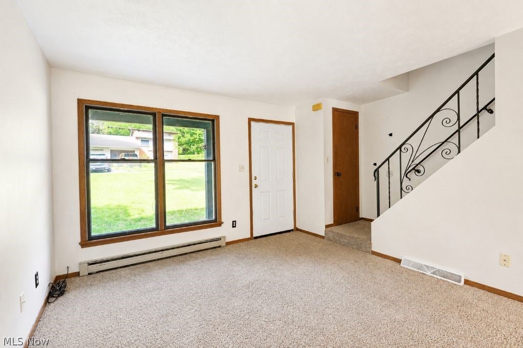 346 Greentree Place