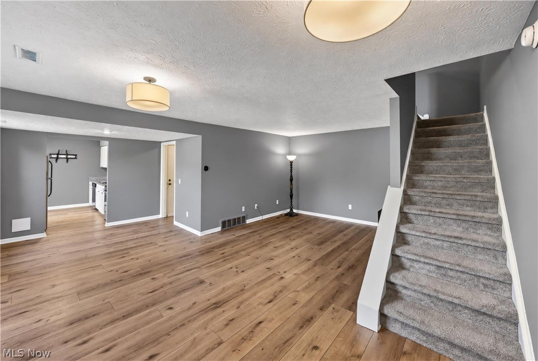 7373 Forsythia Lane