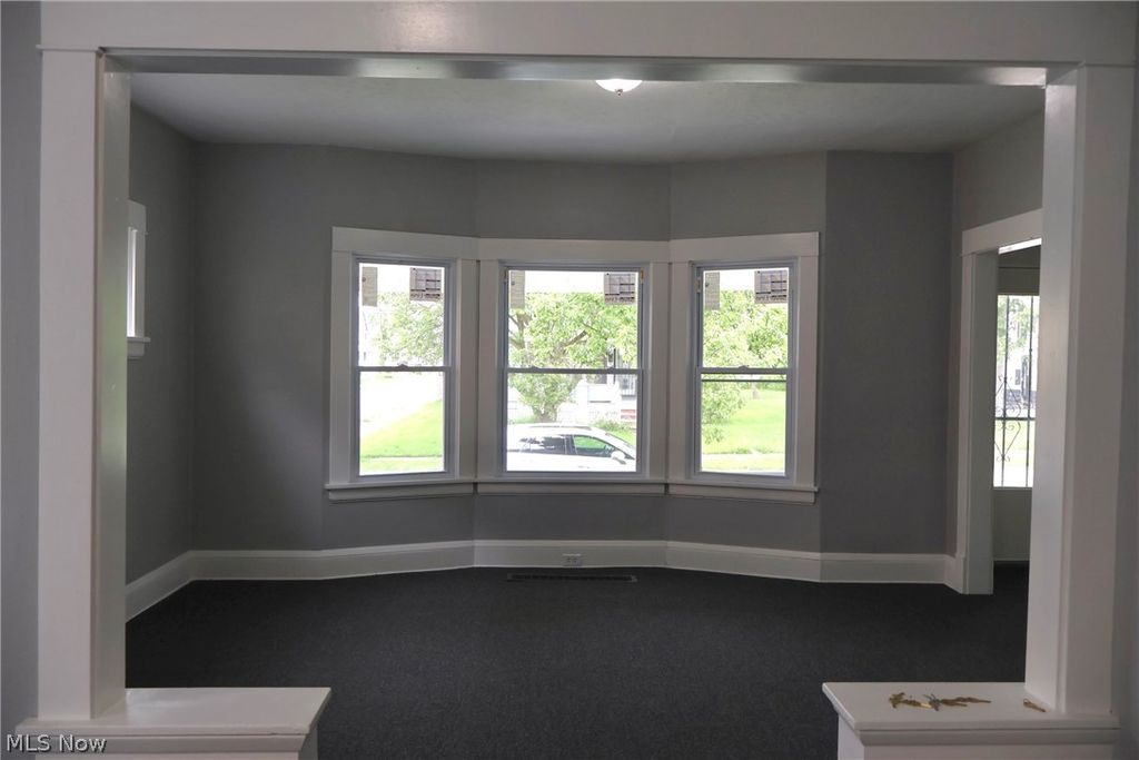 Photo of 13302 Beachwood Avenue, Cleveland, OH 44105 (MLS # 5211968)