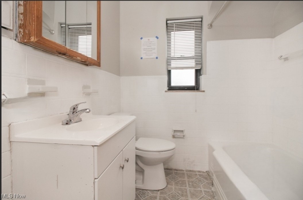 Clermont Realty Cos St Clair - Residential