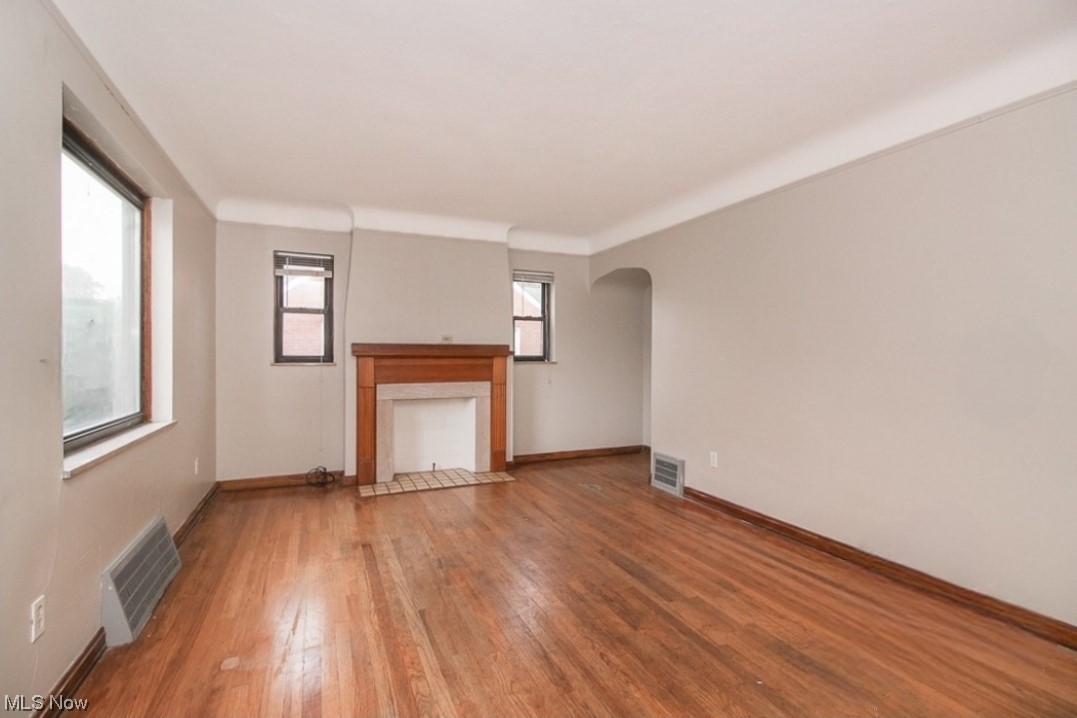 Clermont Realty Cos St Clair - Residential