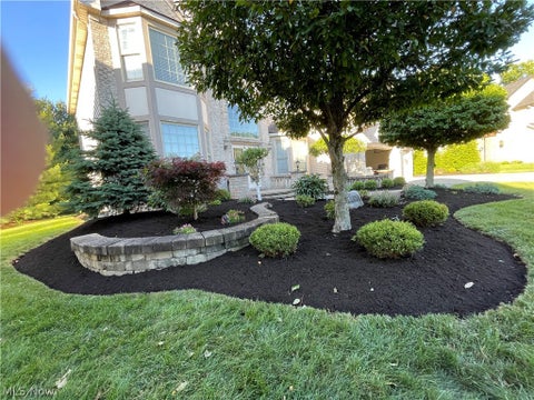 Tiny photo for 19956 Colleen Court, Strongsville, OH 44149 (MLS # 5240464)