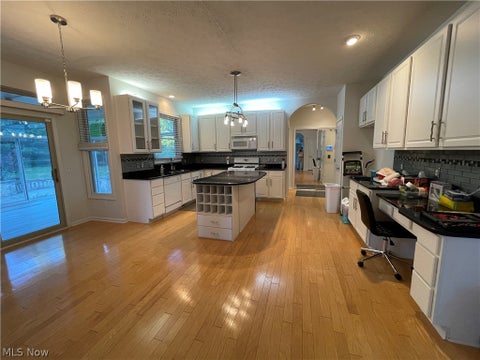 Tiny photo for 19956 Colleen Court, Strongsville, OH 44149 (MLS # 5240464)