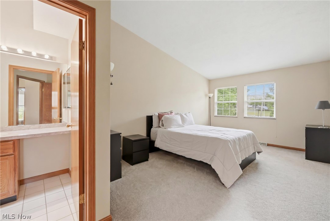 Huntington Rdg Condos - Residential