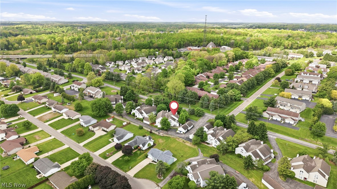 Huntington Rdg Condos - Residential