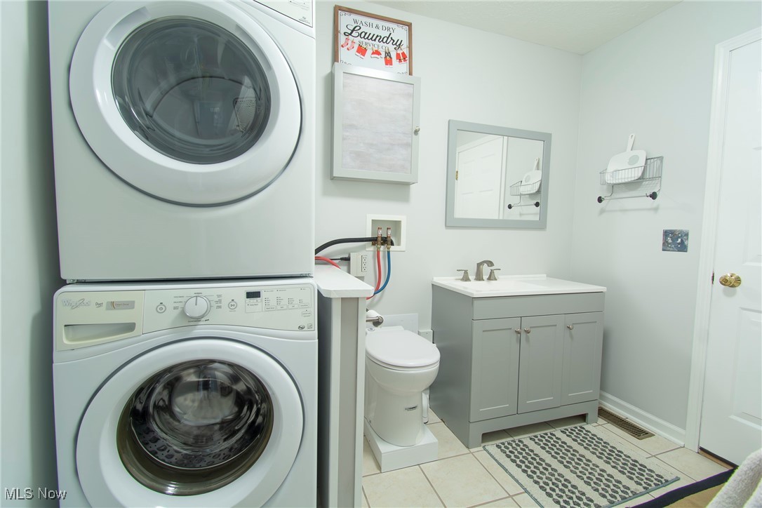 Heatherwood Condo - Residential