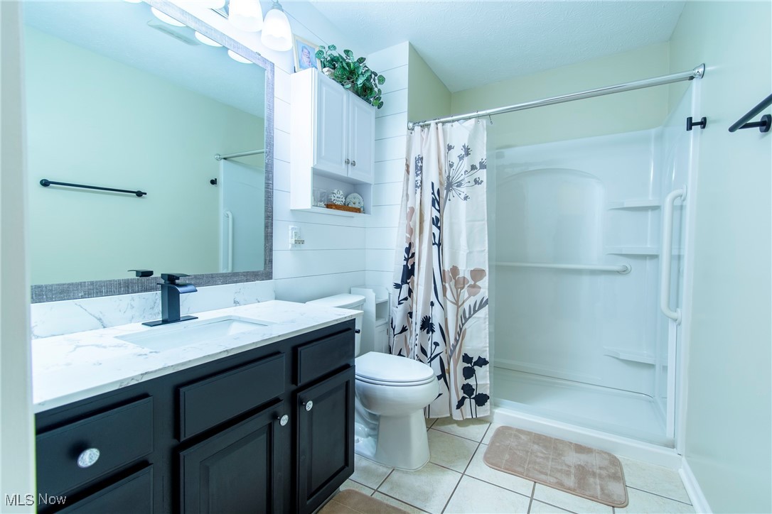 Heatherwood Condo - Residential