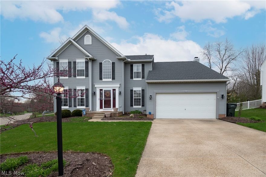 Welcome to 6786 Canter Hill Circle! Sitting on a large corner lot, this desirable 4 bed, 2.5 bath colonial boasts first floor laundry, a grand oak foyer, family room fireplace, and more! The kitchen offers oak cabinetry, newer luxury vinyl tile and 2019 stainless steel appliances. The open floor plan continues into an eat-in kitchen with access to the back deck and a spacious sunken family room. Living room, formal dining room, and laundry room sitting off of the garage complete the main level. The owner's suite boasts cathedral ceilings, walk-in closet, double sink vanity, shower and large tub. Additional three bedrooms with great closet space and second full bath round out the upper level. Beautiful Trex back deck and large treelined backyard. Don't miss your opportunity to own this home. Schedule your private viewing today!