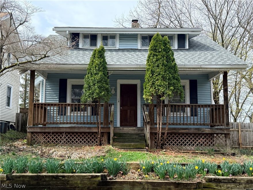 Welcome to 1282 Sawyer Ave, located in Akron’s North Hill neighborhood. This home features 2 bedrooms, 1 bathroom, and a spacious backyard. Offering a great opportunity for investors looking to expand their portfolio or owner-occupants ready to bring their vision to life, this property has strong potential.

Property is being sold as-is. Buyer to assume city violations.