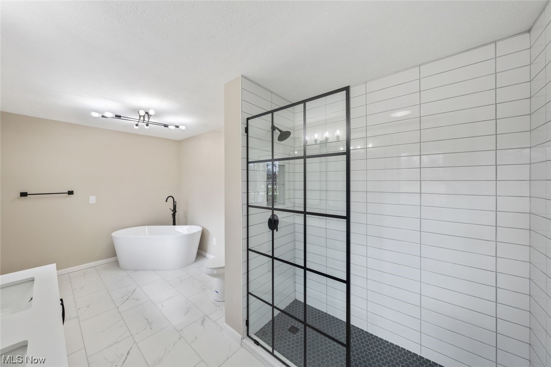 Woods/Brecksville Condo - Residential