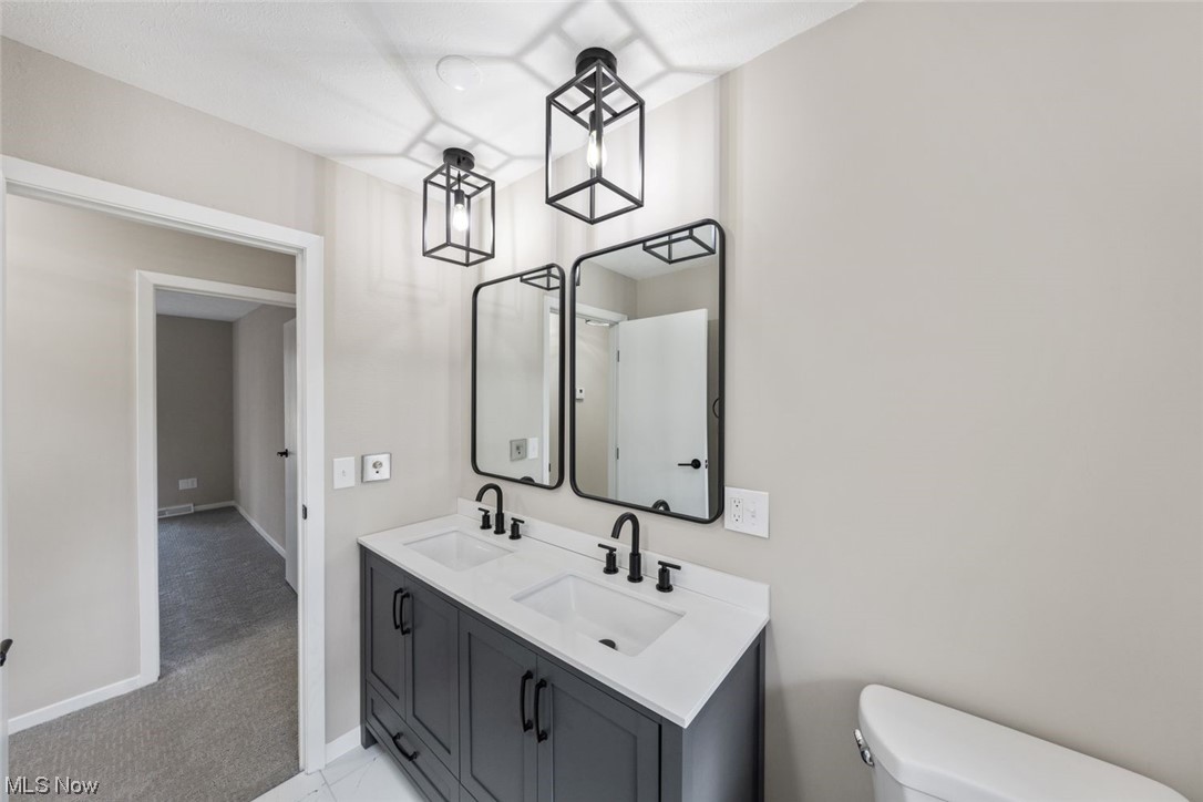 Woods/Brecksville Condo - Residential