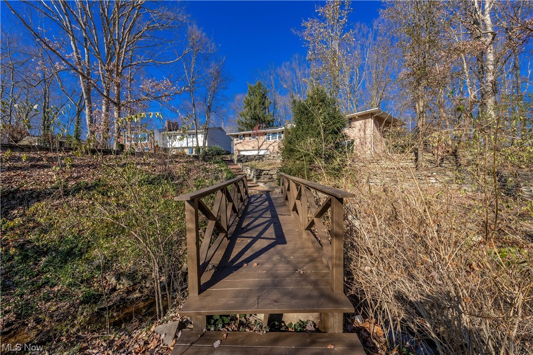 Woods/Brecksville Condo - Residential