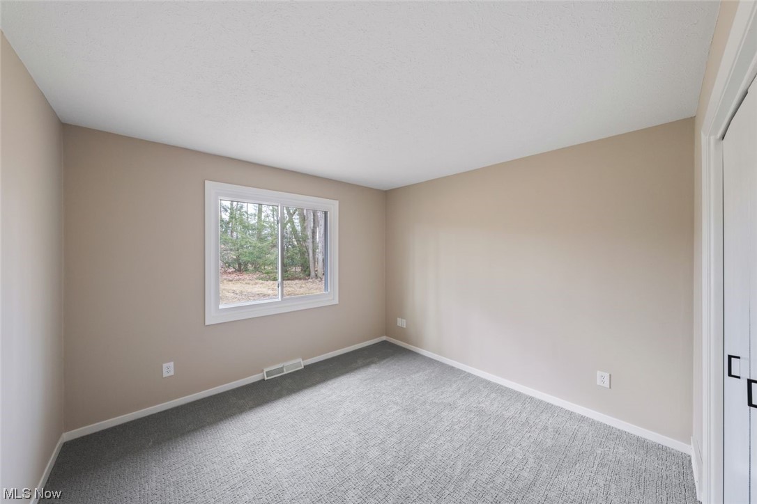 Woods/Brecksville Condo - Residential