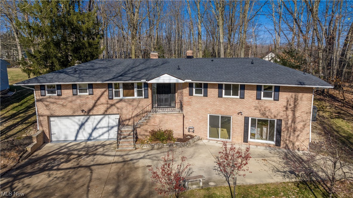 Woods/Brecksville Condo - Residential