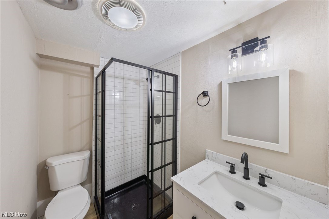 Woods/Brecksville Condo - Residential