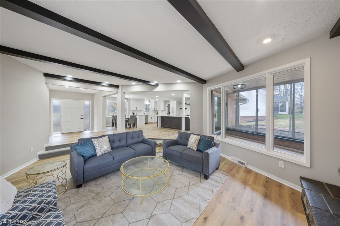 Woods/Brecksville Condo - Residential