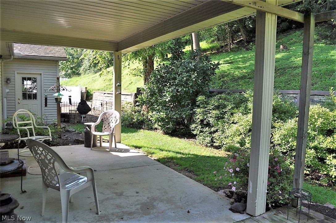 Whispering Winds - Residential