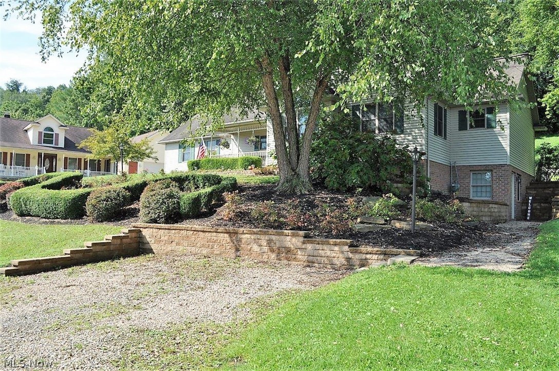 Whispering Winds - Residential