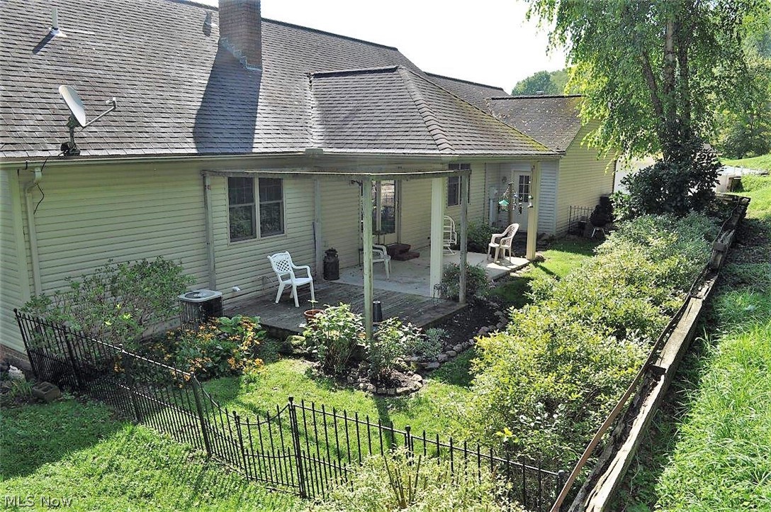 Whispering Winds - Residential