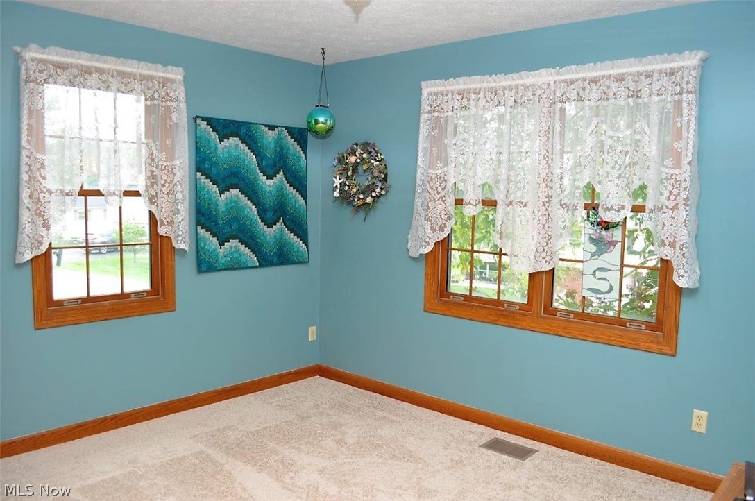 Whispering Winds - Residential