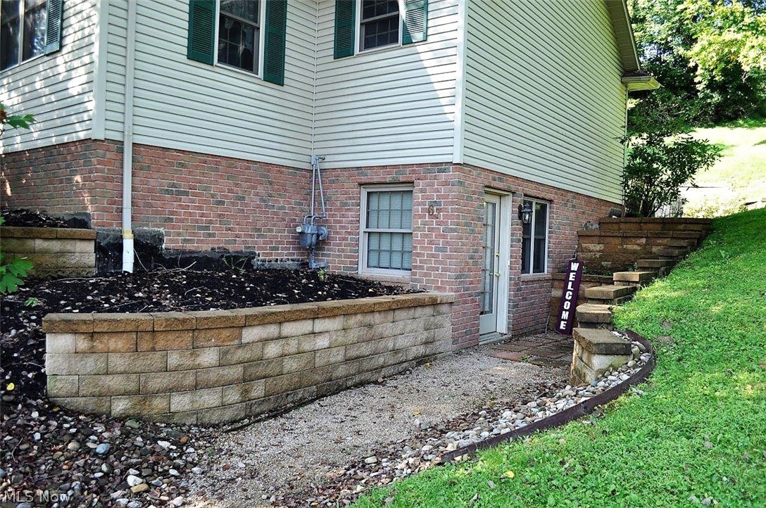 Whispering Winds - Residential