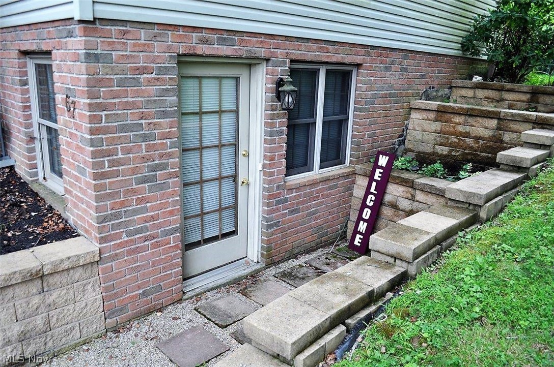 Whispering Winds - Residential