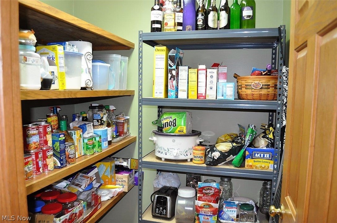 Whispering Winds - Residential