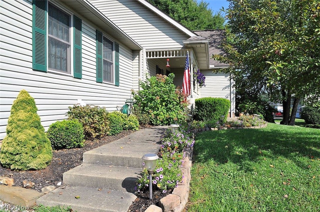 Whispering Winds - Residential