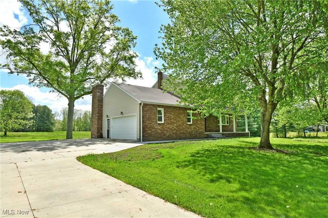 2153 Stillwagon Road, Warren, Ohio image 4