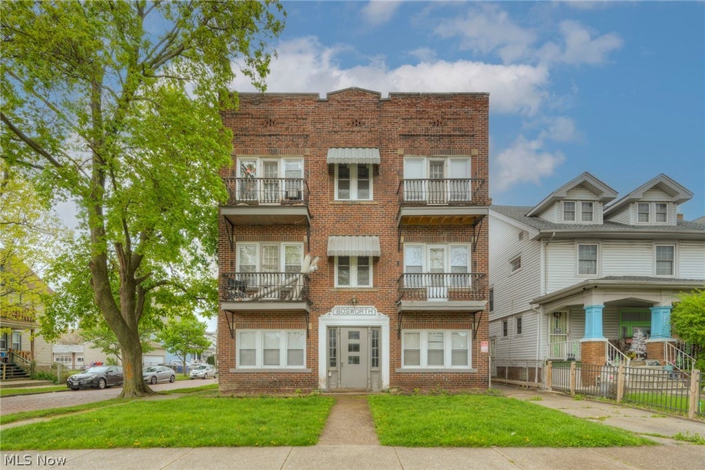 Photo of 3438 Bosworth Road, Cleveland, OH 44111 (MLS # 5219798)