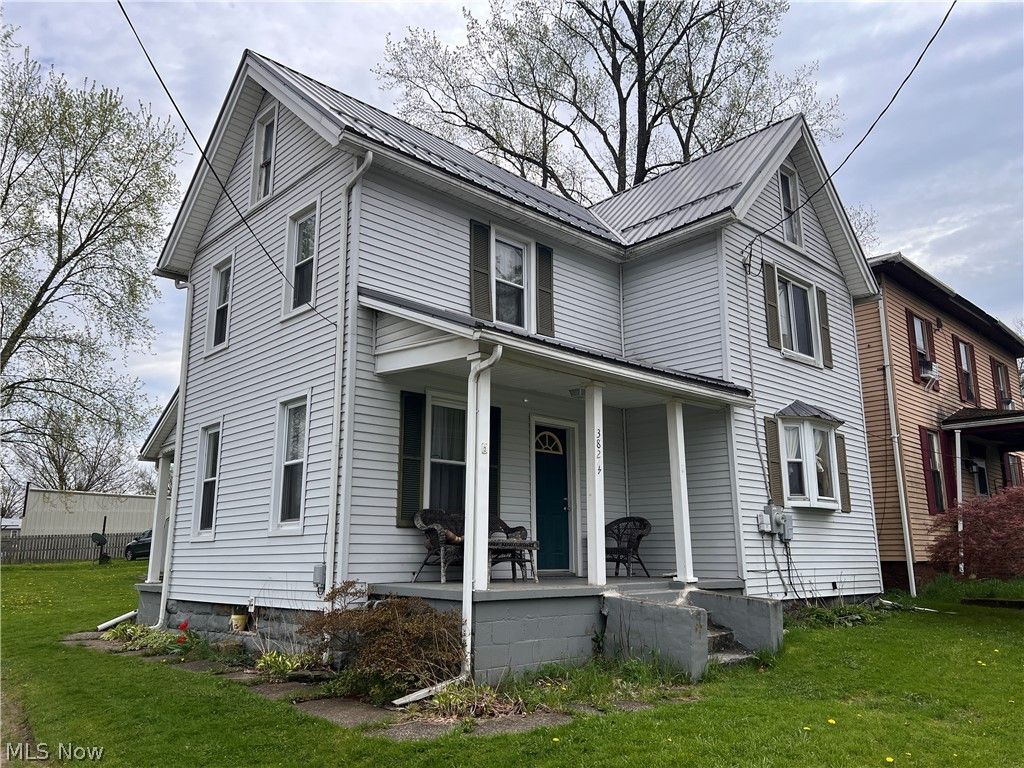 Photo of 3824 W Main Street, New Waterford, OH 44445 (MLS # 5201963)