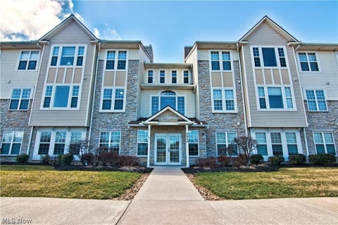 Condo For Sale - 3656 Morningside Way #103<br/> Lorain, OH 44053