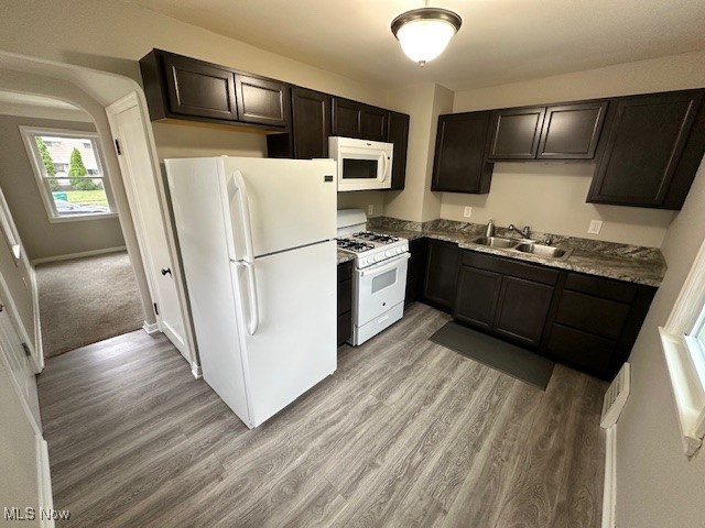 H F Reddicks Dunham Park - Residential