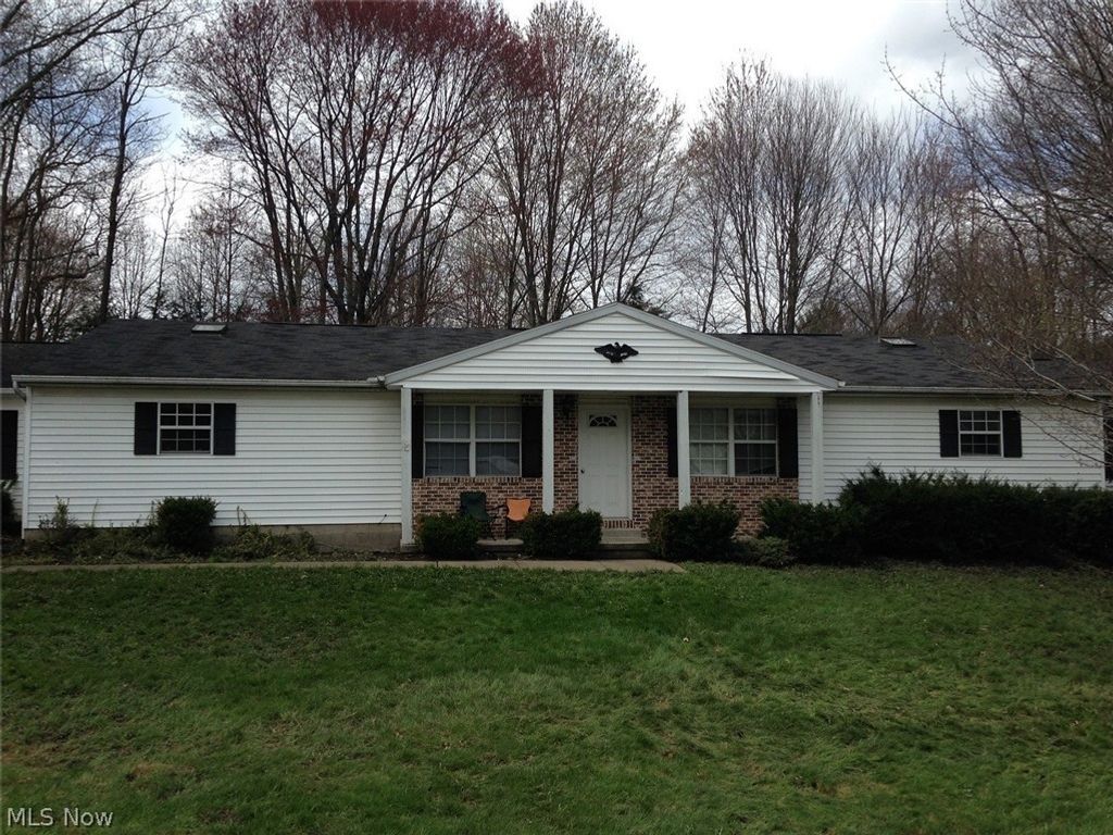 Photo of 6253 3rd Avenue, Kent, OH 44240 (MLS # 5211203)