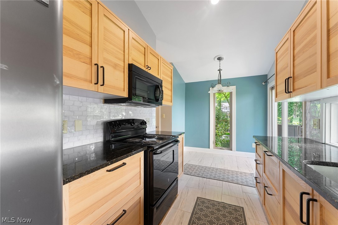 Highland Mdws 01 - Residential