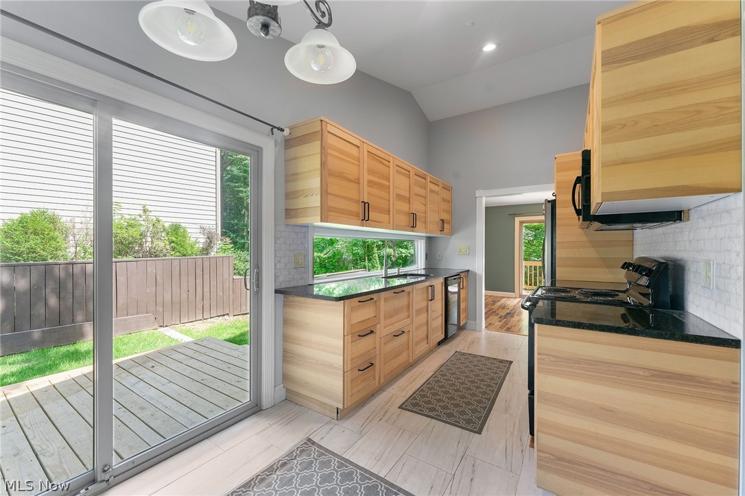 Highland Mdws 01 - Residential