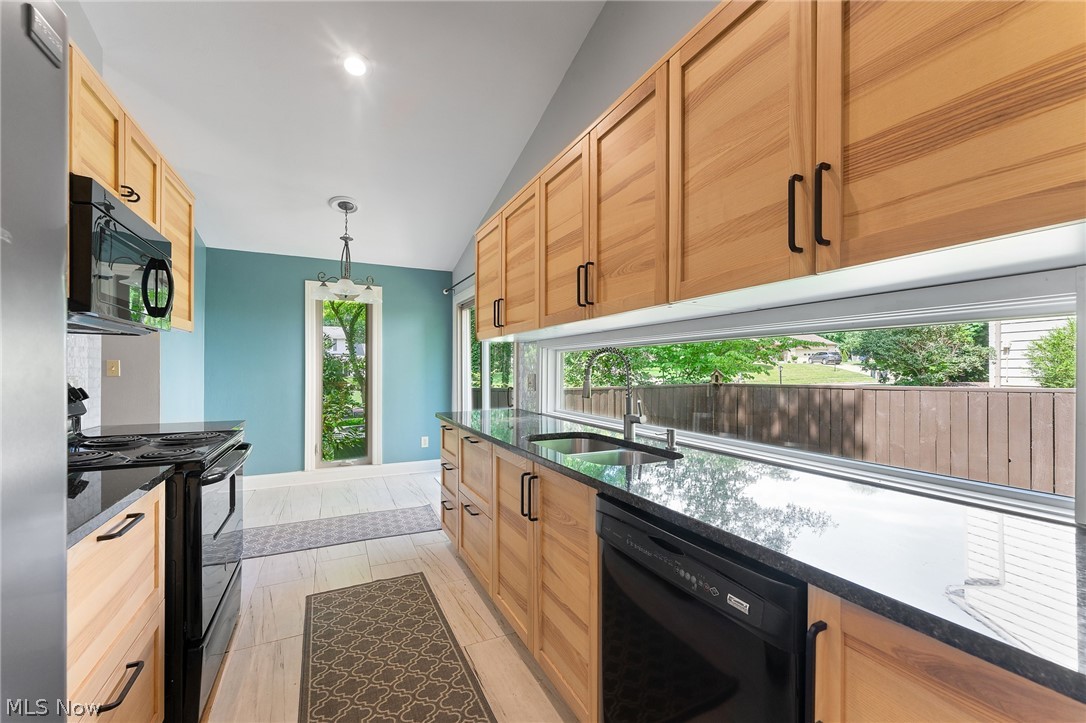 Highland Mdws 01 - Residential