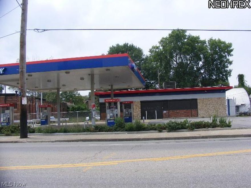 This is the Clark Gas Station C store. All of the equipment in store is in place. Beer Cave and Shelving set up to be a high volume store. Three of the gas pumps are in storage and all have hoses and nozzles. This is two lots - the front station and back metal building. This is a Receivership and will be sold AS IS. Court approval is needed for the sale. All offers must have proof of funds to be considered. Listing agent or appointee must be present on showings to open and close buildings.
