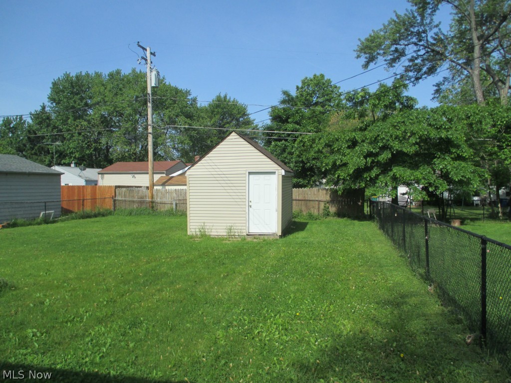 Mentor Headlands Park - Residential