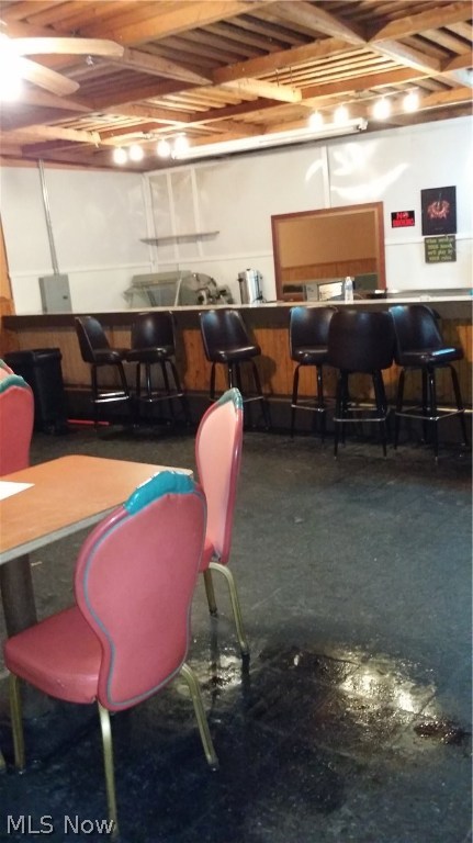 Warrensville - Commercial Sale