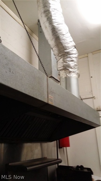 Warrensville - Commercial Sale