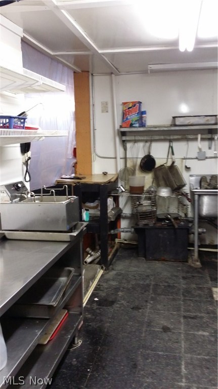 Warrensville - Commercial Sale