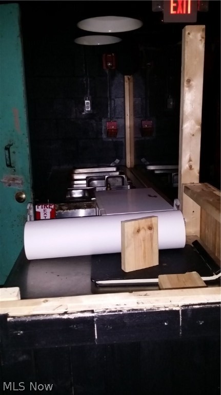 Warrensville - Commercial Sale