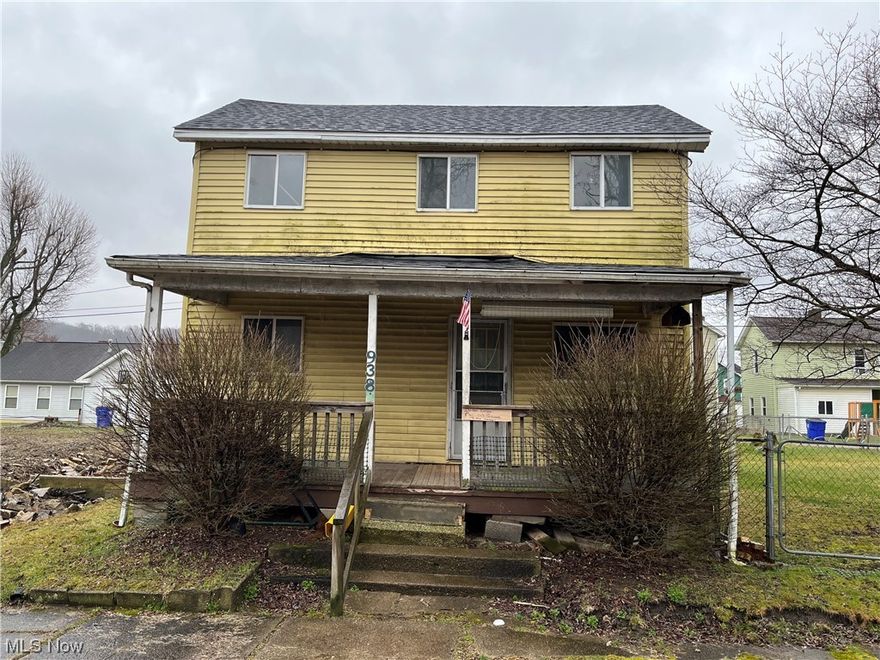 HANDYMAN SPECIAL!! This 3-4 bedroom home is ready to be brought back to life! It sits on a double lot and offers a nice fenced in yard. Some updates have already been done- Roof is about 4-5 years old- New Hot water Tank-2022 Furnace in 2020. House will be sold as is!