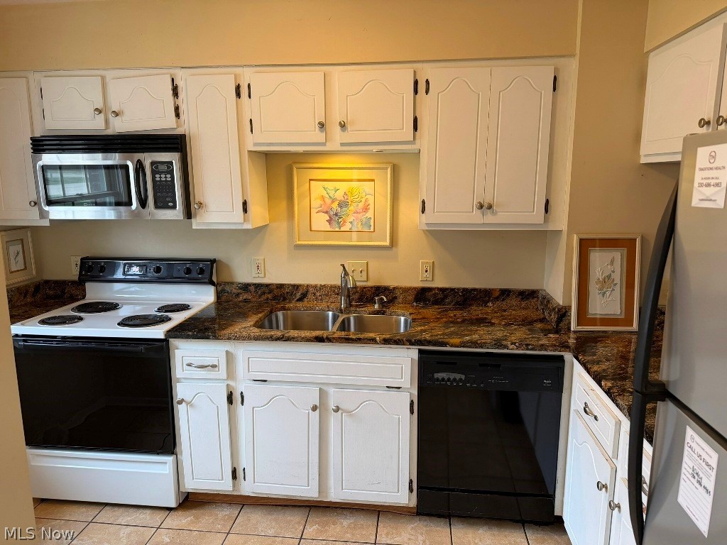 Oakmont Estate Condo - Residential