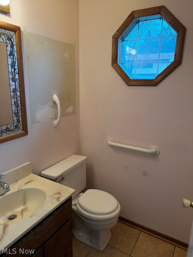 Oakmont Estate Condo - Residential